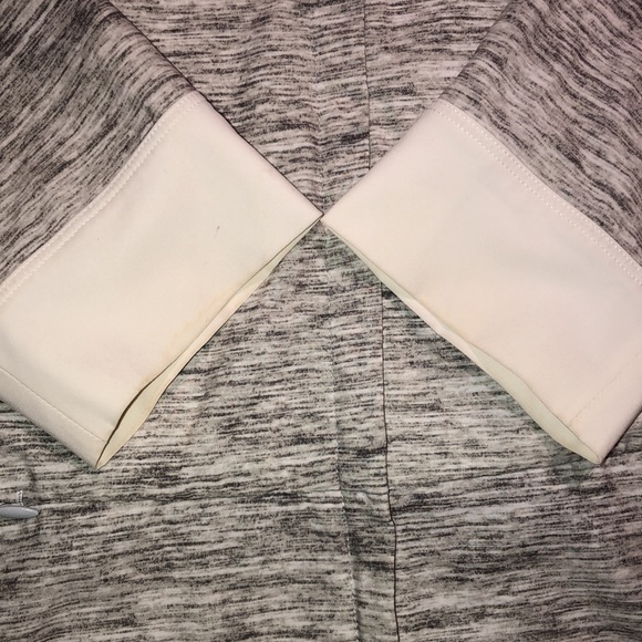 Lululemon Sun Showers Jacket - Picture 7 of 8